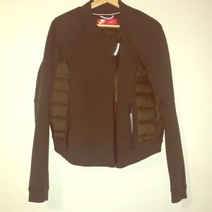 Nike Puffer Bomber Jacket